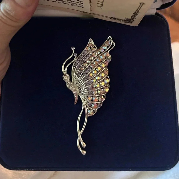 Camrose & Kross Butterfly Brooch - Picture 1 of 5